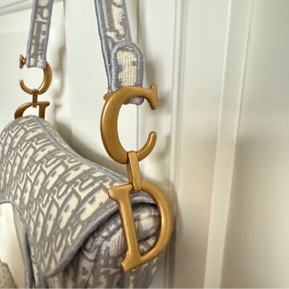 Dior Saddle Bag with Gery Dior Oblique Embroidery - Picture 4 of 10